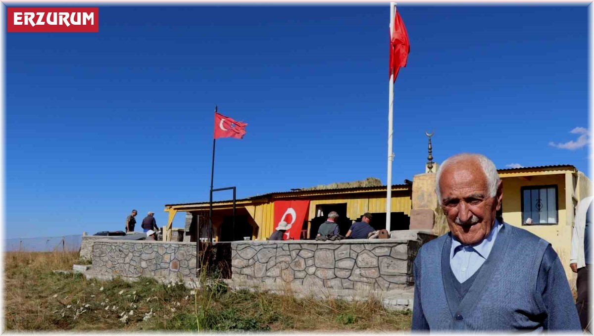 Kimse donmasın diye Allahuekber dağına sığınak yaptı