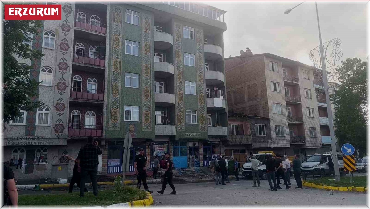 Mahallede husumetli aileler birbirine girdi: 3 yaralı, 7 gözaltı