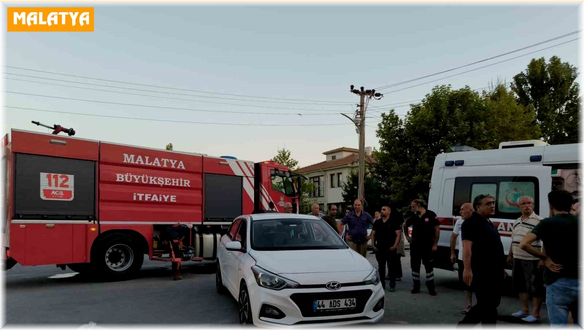 Malatya'da iki otomobilin karıştığı kazada: 5 yaralı