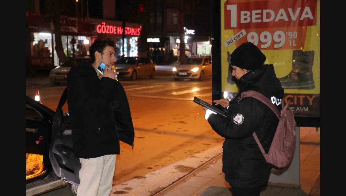 Malatya'da polis ekipleri yılbaşı denetiminde