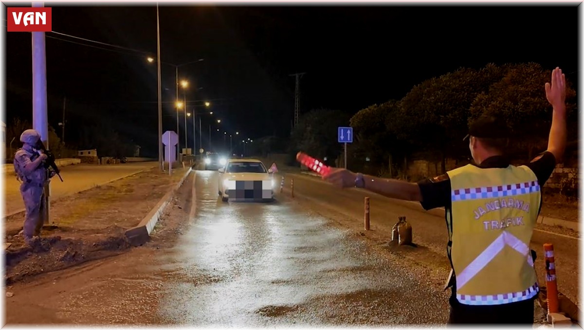 MEDAR ile gece denetimi: 12 araç trafikten men edildi