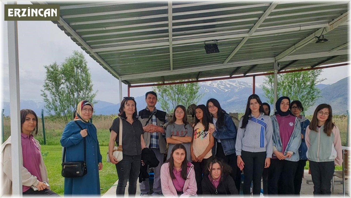 Öğrenciler çevre bilinci için Atık Su Arıtma Tesislerini ziyaret etti