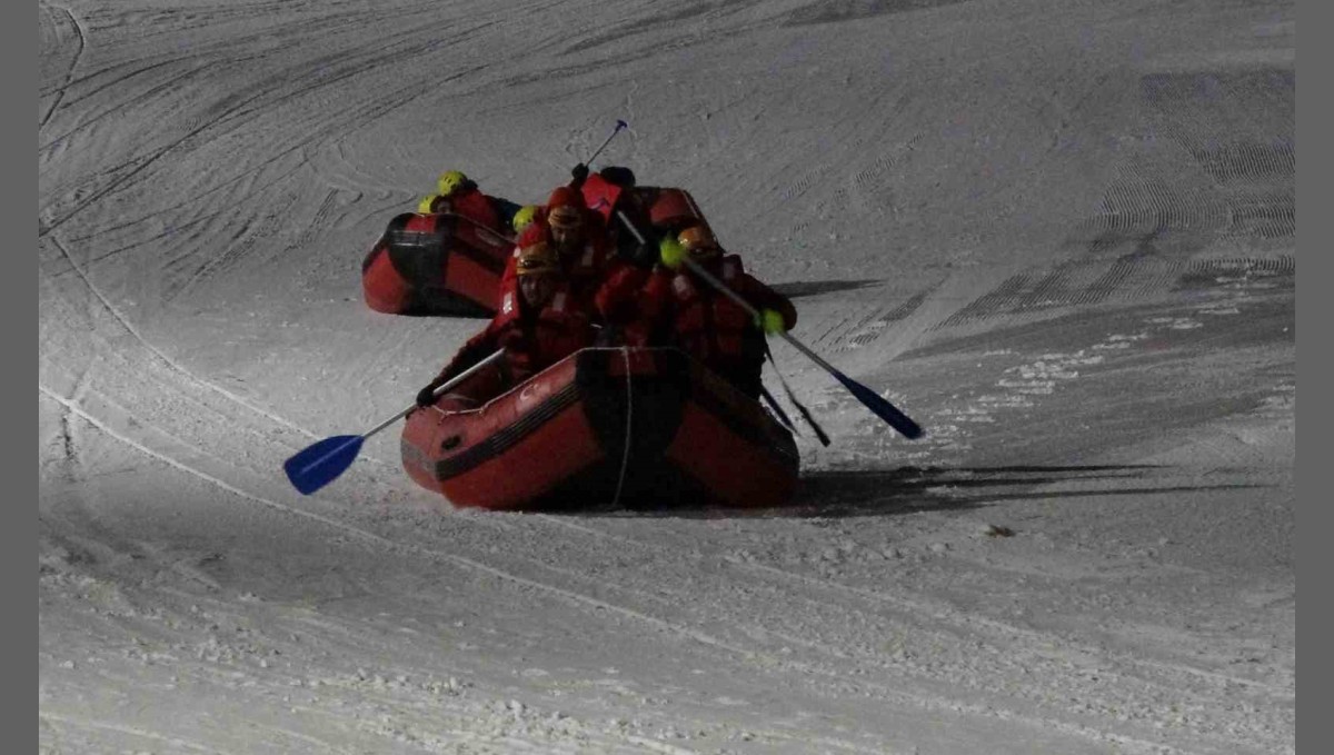 Palandöken'de botla kar raftingi