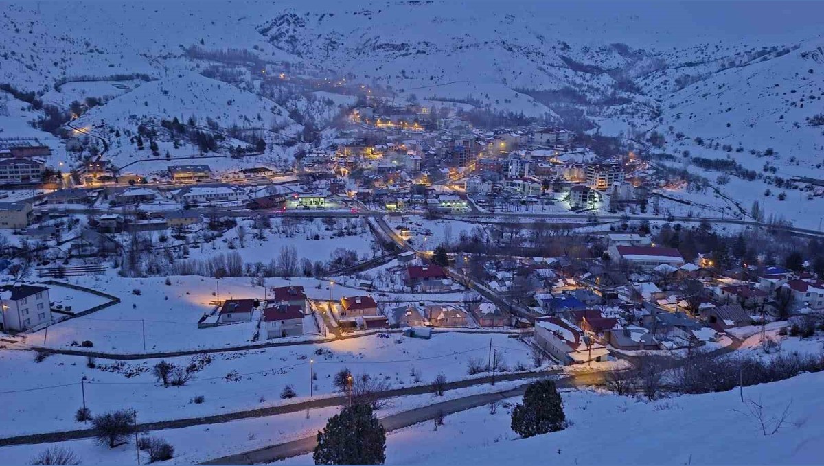 Pülümür'de taşımalı eğitime bir gün ara verildi