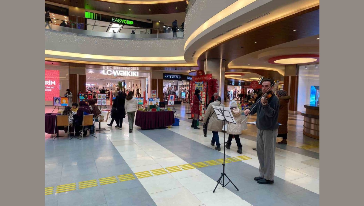 TEGV, 30. yılını Malatya Park AVM'de kutladı