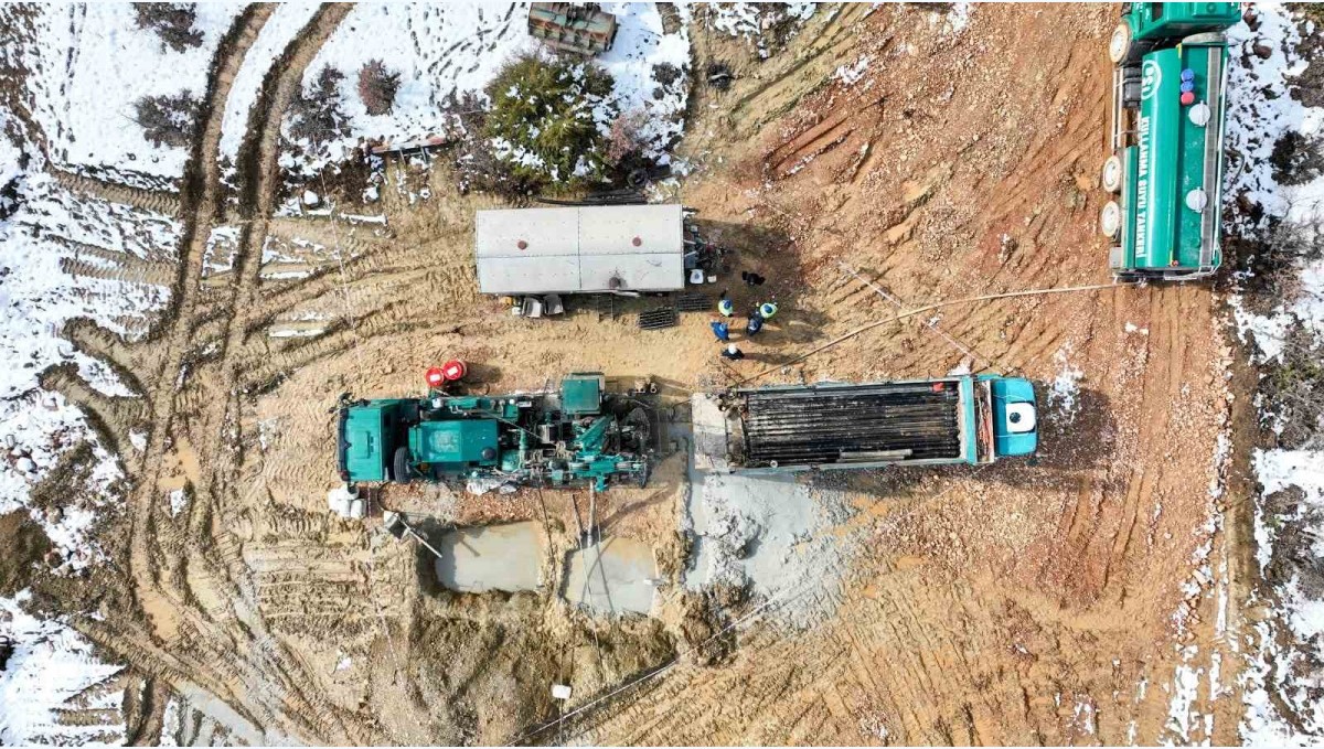 Tunceli'de bir mahalle ve mezraların su sorununun çözümü için ilk adım atıldı