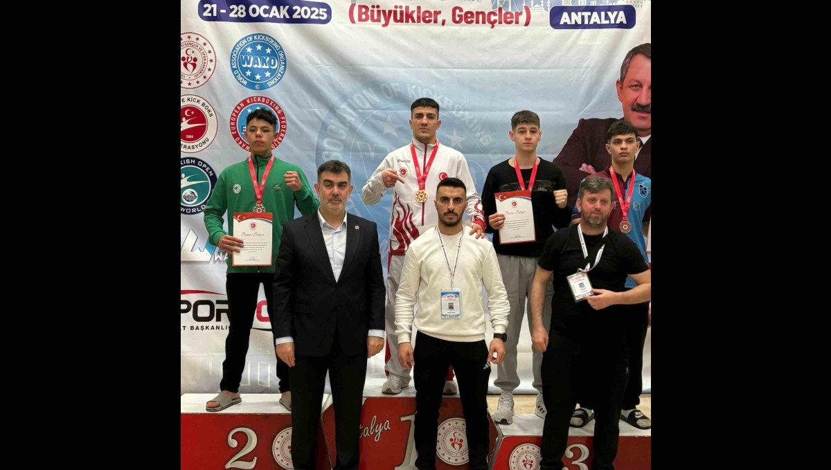 Türkiye Kick Boks Şampiyonasına Elazığ damgası