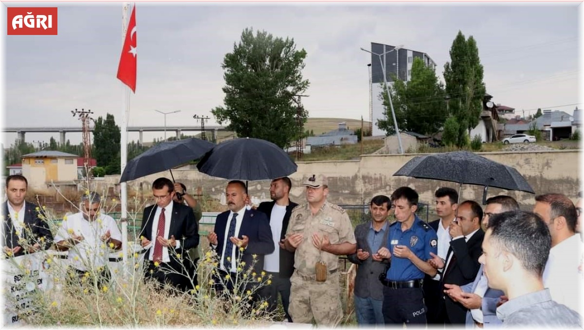 Tutak'ta 15 Temmuz şehitleri anıldı