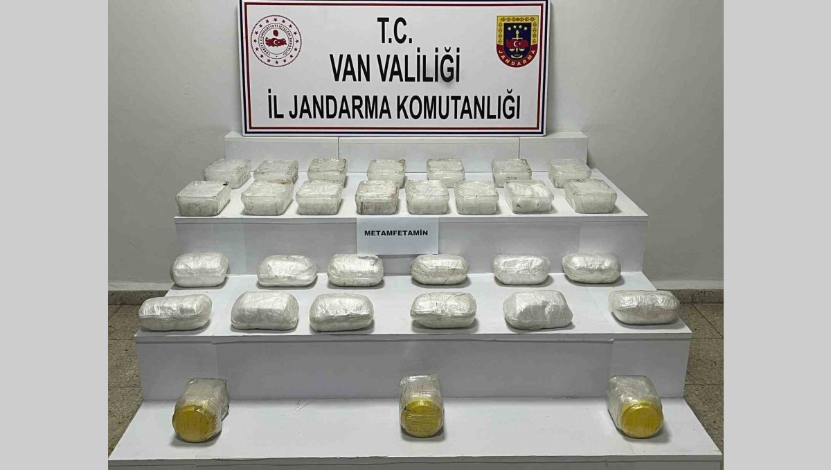 Van'da 243 kilogram 624 gram uyuşturucu ele geçirildi