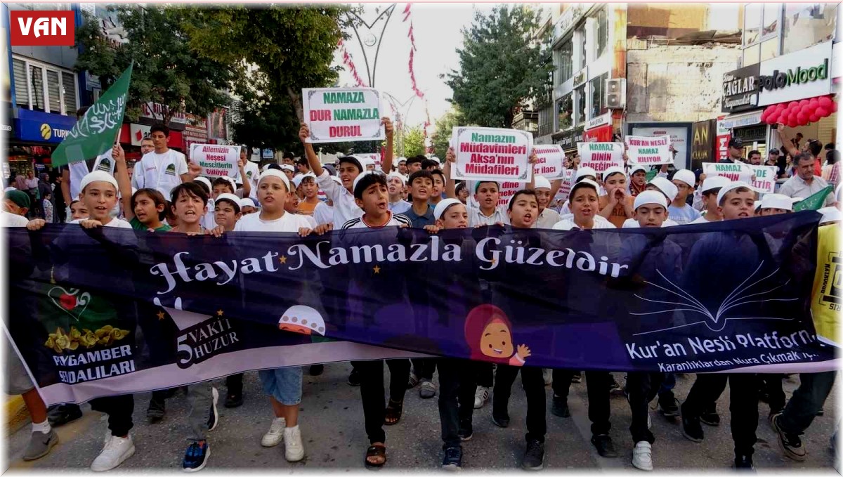 Van'da 'Hayat Namazla Güzeldir' etkinliği