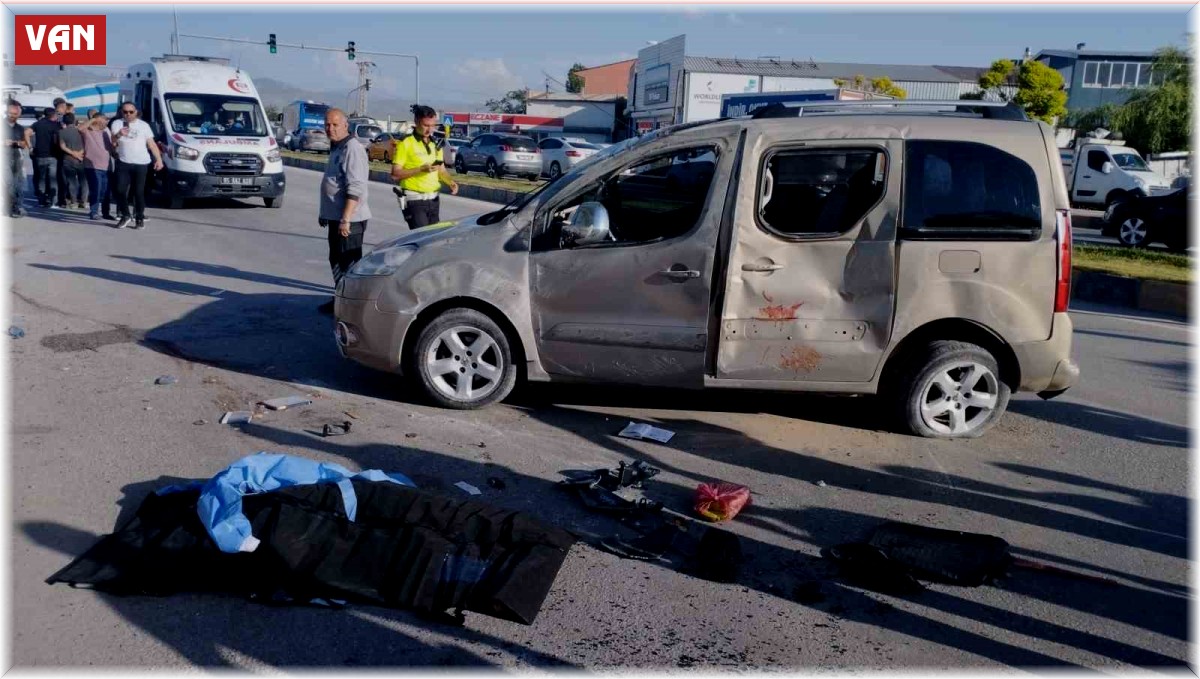 Van'da trafik kazası: 1 ölü, 5 yaralı