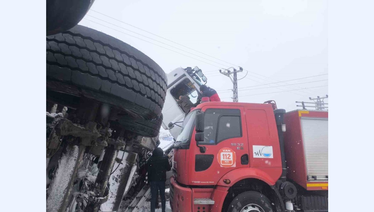 Van'ın Erciş ilesinde trafik kazası: 1 yaralı