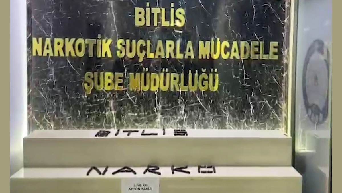 Yabancı uyruklu şahısların mide ve bağırsaklarından 1 kilo 340 gram uyuşturucu çıktı