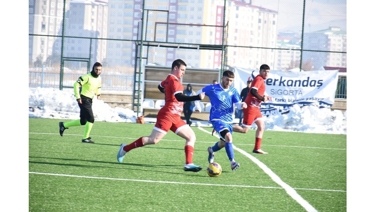 Yurtlig'de futbolun kralı İbrahim Hakkı yurdu