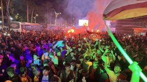 Galatasaray'ın şampiyonluğu Tatvan'da coşkuyla kutlandı