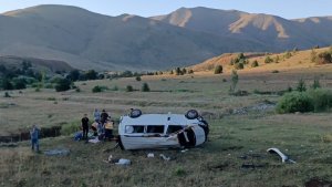 Erzincan'da trafik kazası: 1 ölü, 6 yaralı