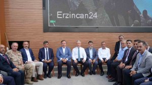 Erzincan'da bin kişiye aşure ikramı