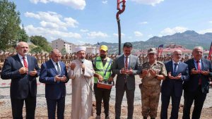 Diyanet İşleri Başkanı Erbaş, Tunceli'de cami temeli attı