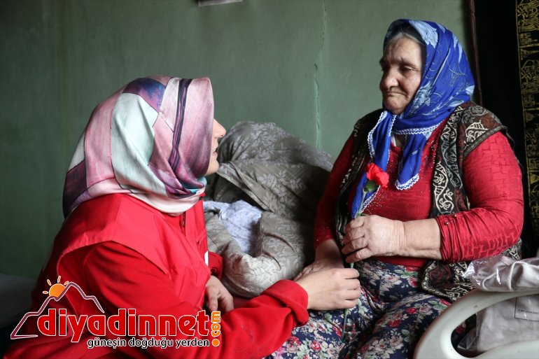 - taht bakıma Kızılay muhtaç ve engelli kuruyor gönüllüleri Türk AĞRI bireylerin gönlünde 6