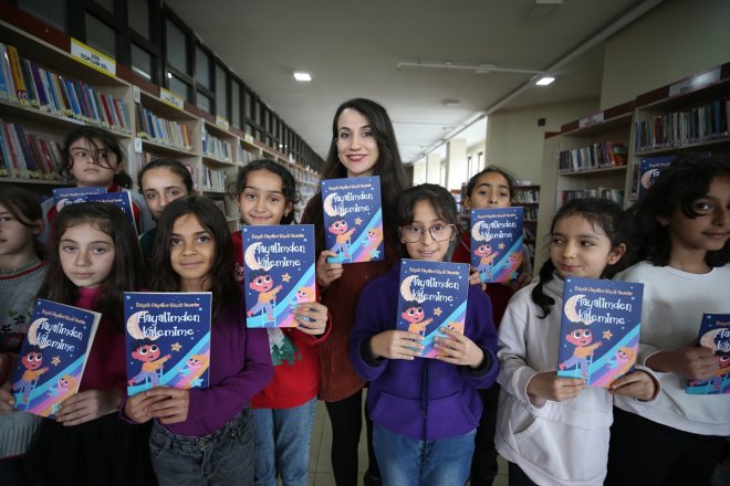 öğrencilerin kaleminden Sibel kitaba dönüşüyor Muşlu öğretmenin hayalleri 16