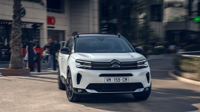 Citroen C5 Aircross Hybrid, e-Series donanımıyla kasımda Türkiye'de