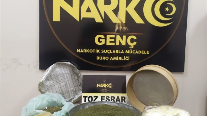 Bingöl'de bir kömürlükte 1 kilo 675 gram esrar ele geçirildi