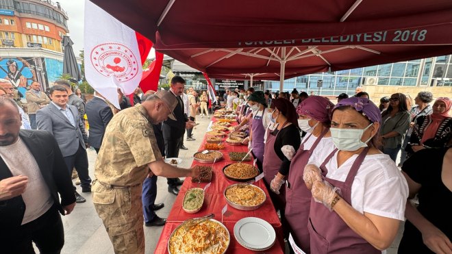 Tunceli'ye özgü lezzetler 'Türk Mutfağı Haftası' kapsamında tanıtıldı
