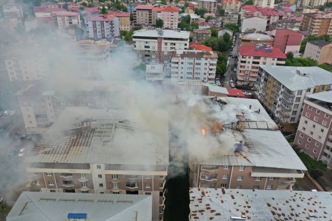 AĞRI kontrol terasında katlı çıkan 6 binanın altına - alındı yangın 8