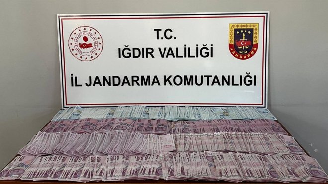 Iğdır'da piyasaya sahte para sürmeye çalışırken yakalanan zanlı tutuklandı