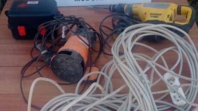 Malatya'da harita ölçüm cihazı ve inşaat malzemelerini çalan şüpheliler tutuklandı