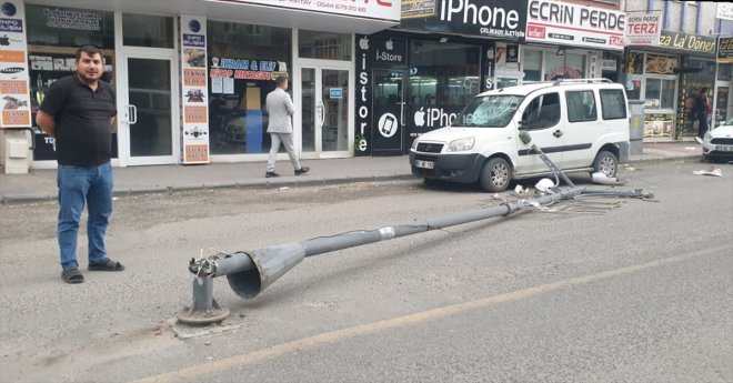 nedeniyle söküldü rüzgar yerinden Ağrı