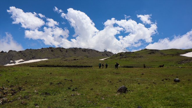 3 Ağrı rotası oldu bin çukurları meteor rakımındaki Dağı