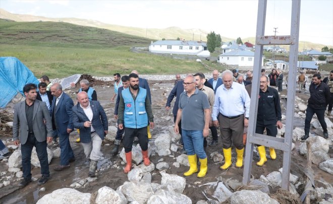 etkilenen selden Ağrı bulundu Valisi Koç, incelemelerde köyde 5