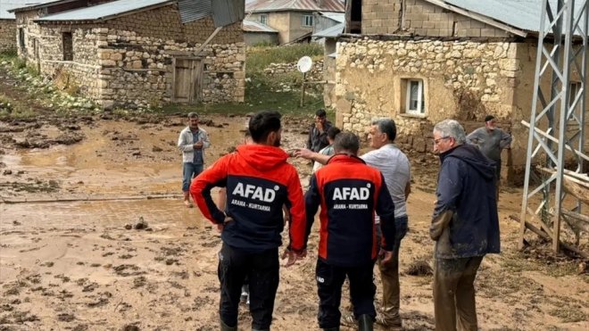 Erzincan Tercan'da meydana gelen sel hasara yol açtı