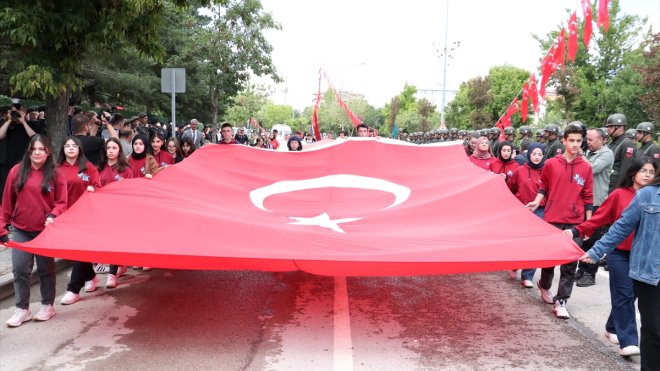 Atatürk'ün Erzurum'a gelişinin 105. yıl dönümü törenle kutlandı