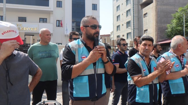 Iğdır'da Memur-Sen'den belediyedeki işten çıkarmalara tepki