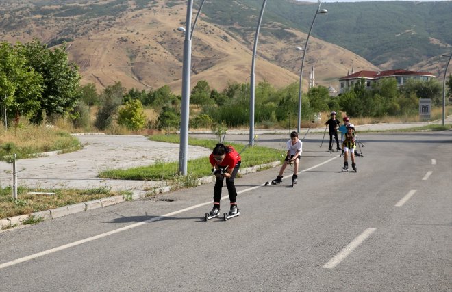 yazın - engel değil MUŞ kayakçılara, sıcağı Muşlu 12