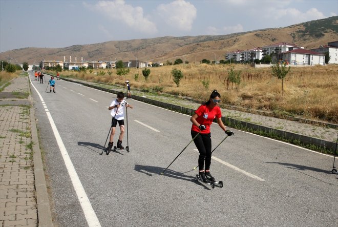 MUŞ - kayakçılara, engel sıcağı Muşlu yazın değil 8