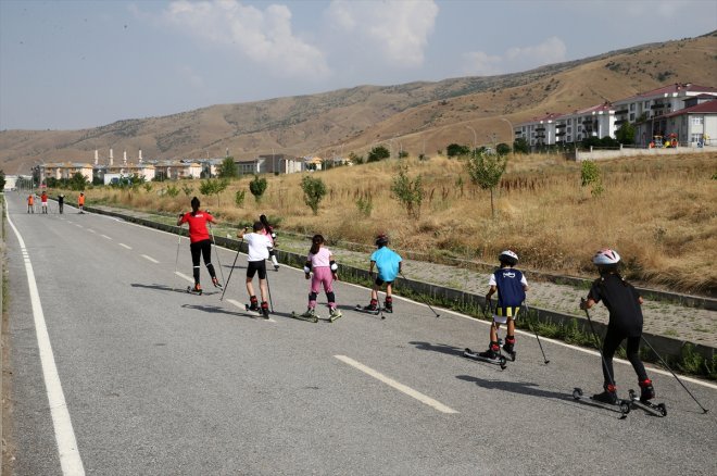 engel değil Muşlu kayakçılara, - MUŞ yazın sıcağı 9