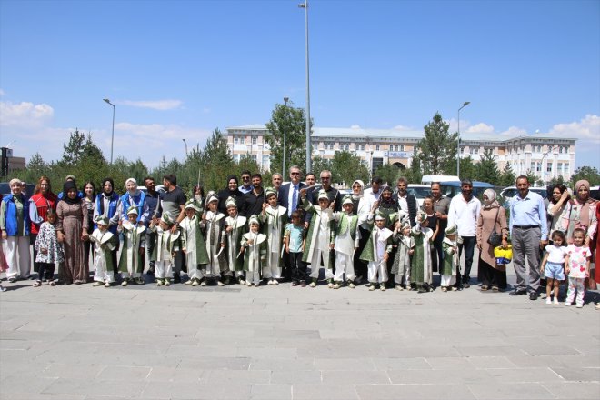 sünnet etkinliklerle Ağrı