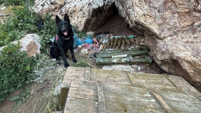 Hakkari kırsalında mühimmat ve patlayıcı düzenekleri ele geçirildi