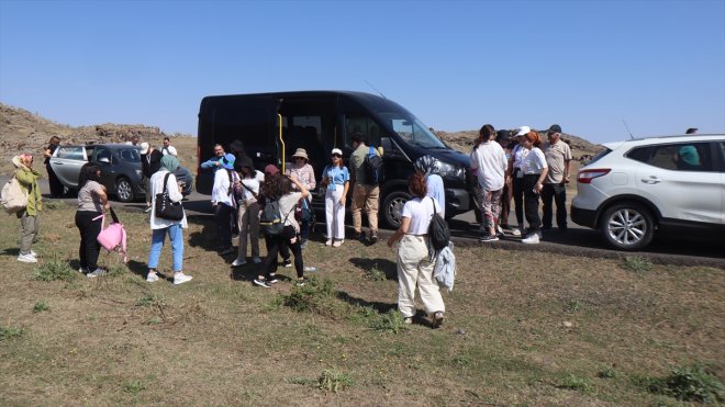 araştırıyor öğrenciler IĞDIR yerinde Akademisyenler yaşamını yaylacıların Dağı