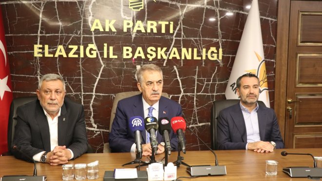 AK Parti Genel Başkan Yardımcısı Hayati Yazıcı, Elazığ'da konuştu: