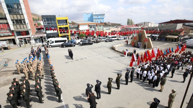 Başkale'de Gaziler Günü dolayısıyla tören düzenlendi