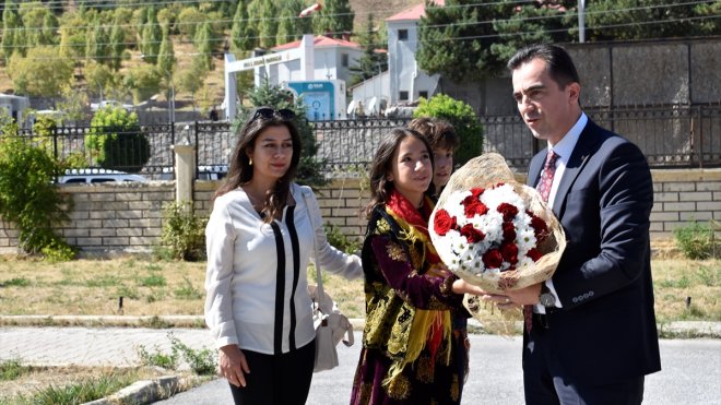 Bitlis Valiliğine atanan Ahmet Karakaya görevine başladı