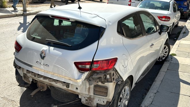 Elazığ'da iki otomobilin çarpıştığı kazada, 1 kişi yaralandı