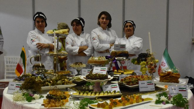 Van'da '2. Gurme ve Gastronomi Fuarı' ziyarete açıldı