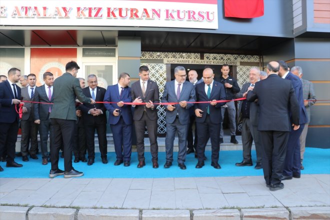 Ağrı'da Merkez Camisi ve kız Kur'an kursunun açılışı yapıldı