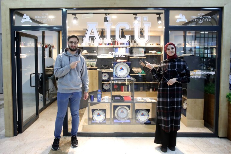 AİÇÜ Store Açıldı8