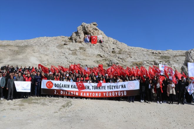 Türkiye kilometrelik yapıldı harikası yürüyüşü Murat 8 Kanyonu